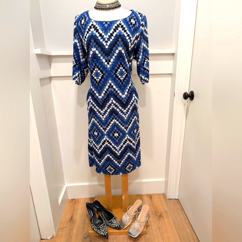 Studio One Blue and White Raglan Sleeve Midi Dress Size 1X